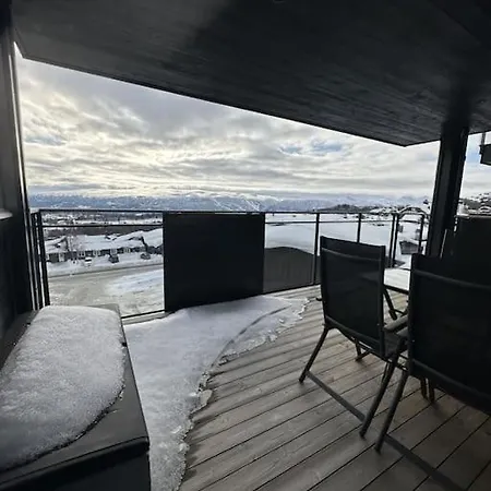 Bo Flott Og Solrikt I Riddertunet